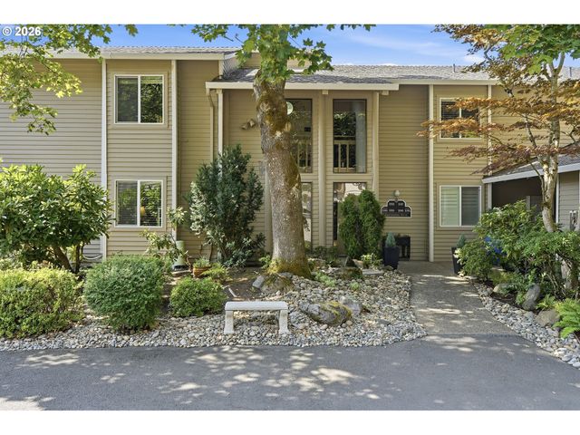 31955 Sw CHARBONNEAU Dr, Wilsonville, OR 97070