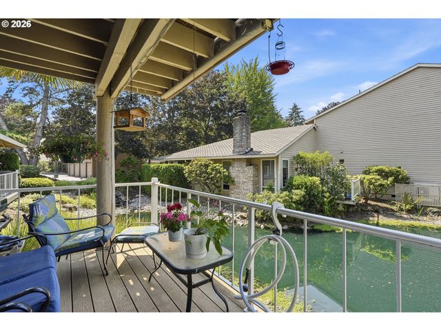 31955 Sw CHARBONNEAU Dr, Wilsonville, OR 97070