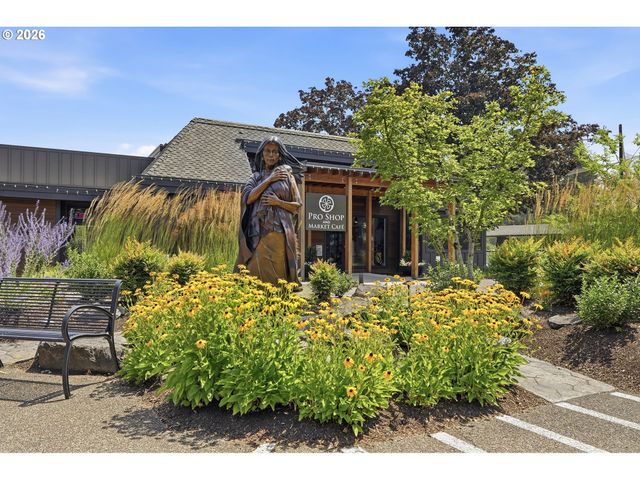 31955 Sw CHARBONNEAU Dr, Wilsonville, OR 97070
