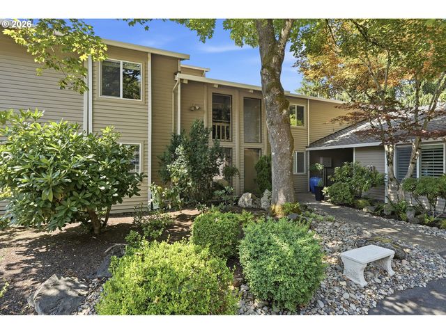 31955 Sw CHARBONNEAU Dr, Wilsonville, OR 97070