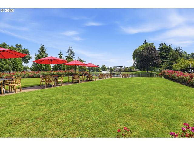 31955 Sw CHARBONNEAU Dr, Wilsonville, OR 97070