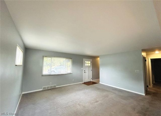 424 Lee Road, Follansbee, WV 26037