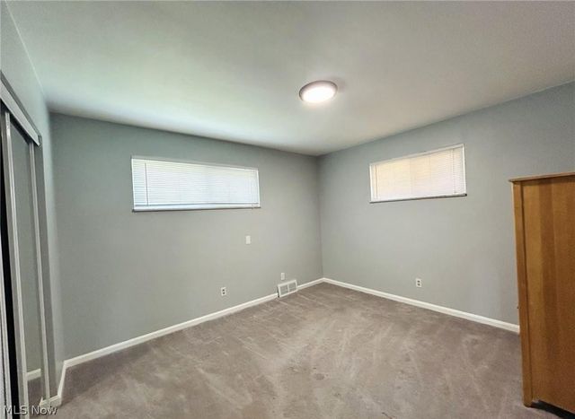 424 Lee Road, Follansbee, WV 26037