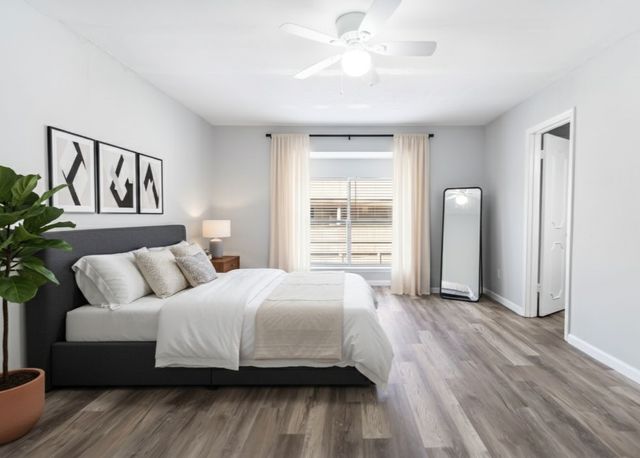 10590 High Hollows Drive 287, Dallas, TX 75230