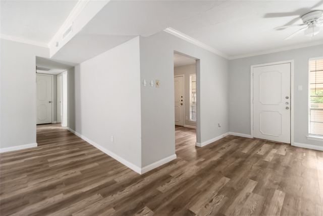 10590 High Hollows Drive 287, Dallas, TX 75230