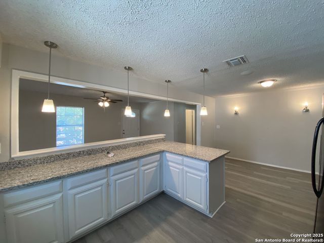 134 Cantrell, San Antonio, TX 78221