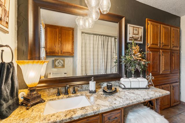 1025 Santa Fe Trail, Canyon, TX 79015