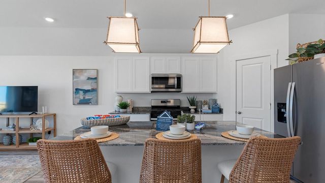 1013 Paddlefish Lane, Alvin, TX 77511