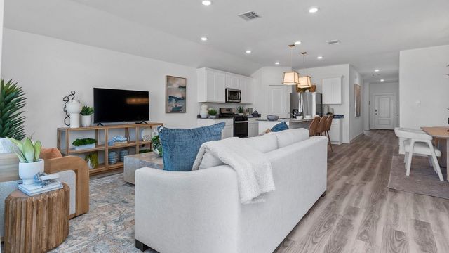 1013 Paddlefish Lane, Alvin, TX 77511