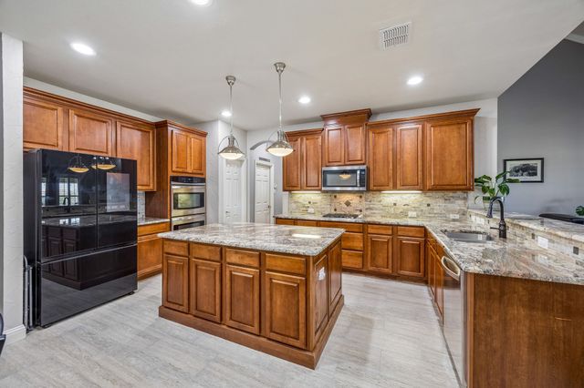 1204 Pecan Valley Drive, Mckinney, TX 75072