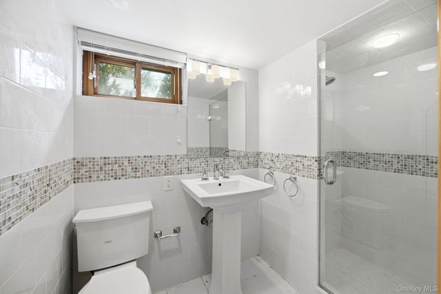 98-19 160th Avenue, Howard Beach, NY 11414