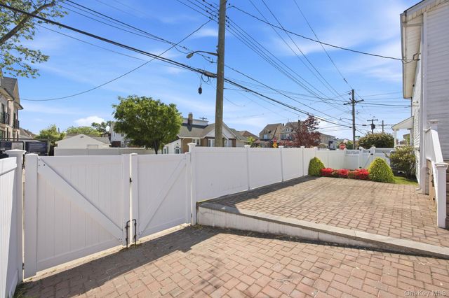 98-19 160th Avenue, Howard Beach, NY 11414