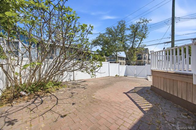 98-19 160th Avenue, Howard Beach, NY 11414