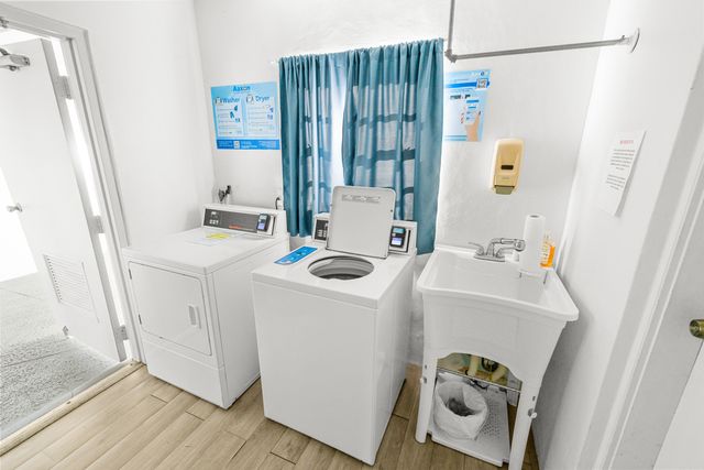 4500 Gefion Court 302, Lake Worth, FL 33467