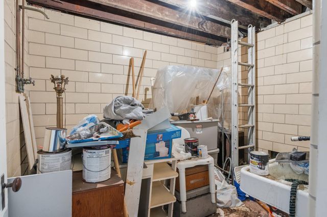 3711 MIDVALE AVE, Philadelphia, PA 19129