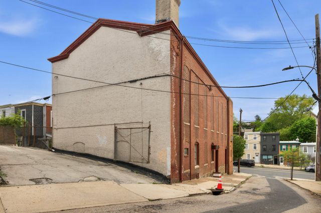 3711 MIDVALE AVE, Philadelphia, PA 19129