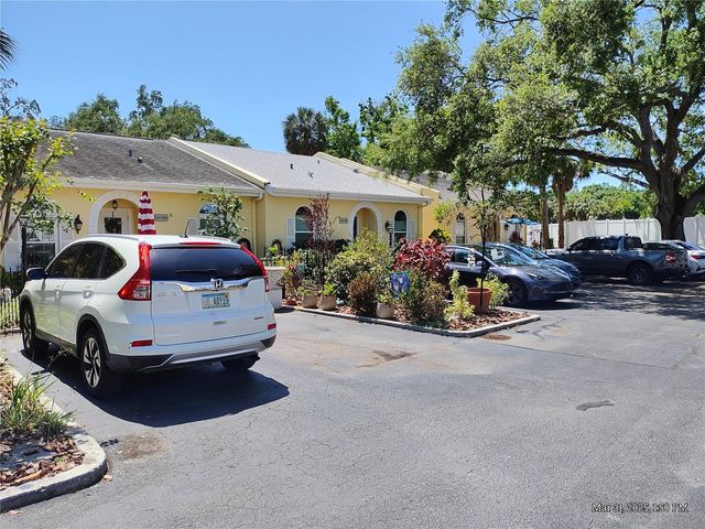 2512 W TEXAS AVENUE C, Tampa, FL 33629