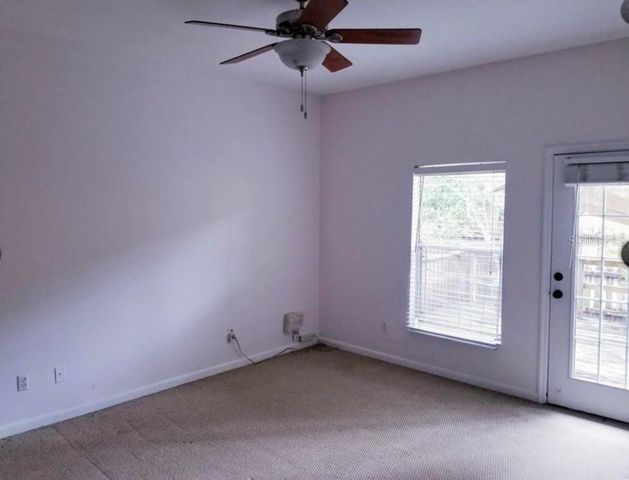 2512 W TEXAS AVENUE C, Tampa, FL 33629