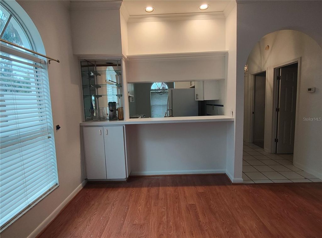 Image 24 of property listing at 2512 W TEXAS AVENUE C, Tampa, FL 33629