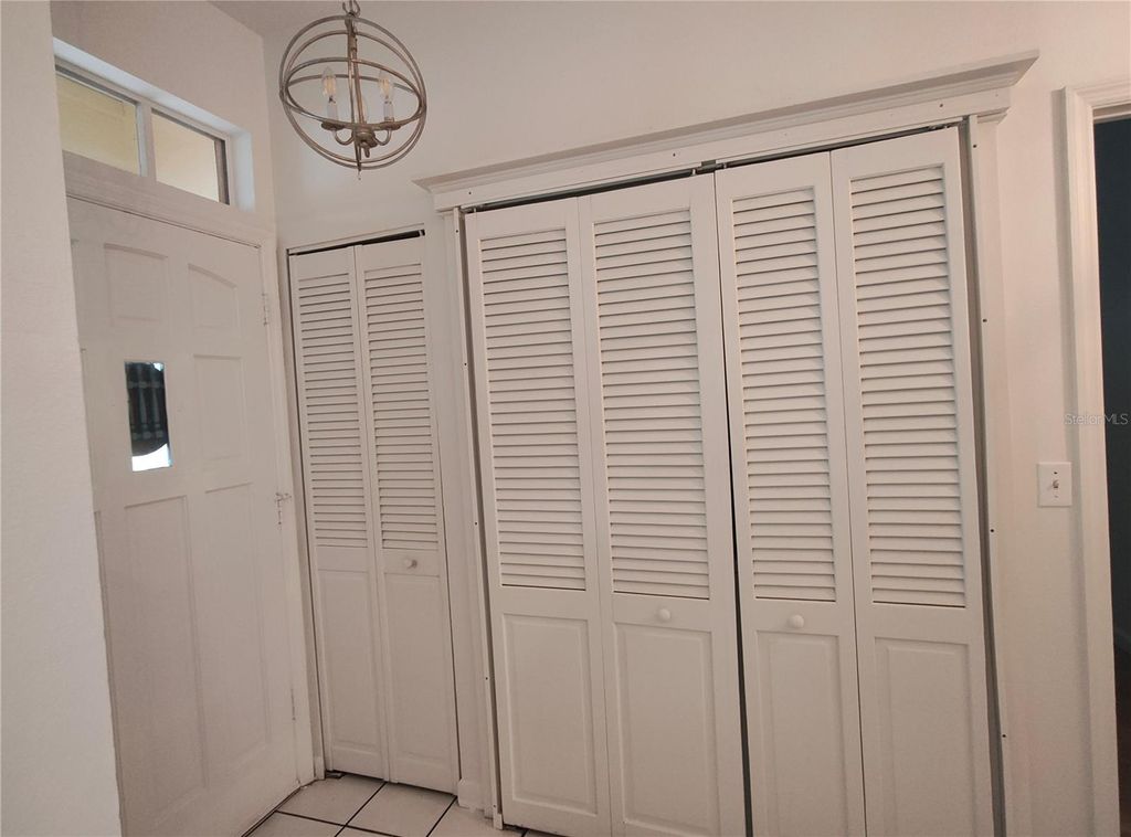 Image 43 of property listing at 2512 W TEXAS AVENUE C, Tampa, FL 33629