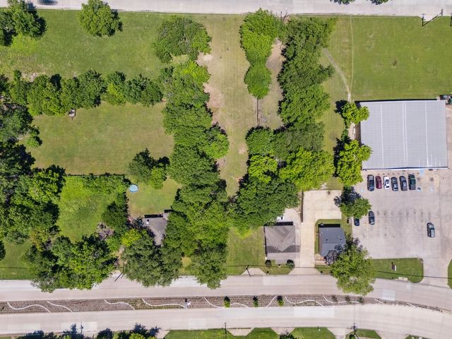 325 E Belt Line Road, Wilmer, TX 75172