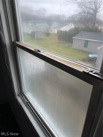 752 Laird Avenue NE, Warren, OH 44483