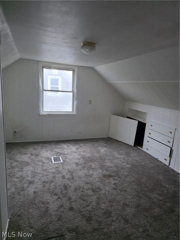 752 Laird Avenue NE, Warren, OH 44483