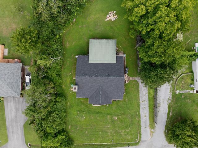 1211 Springview Drive, Chattanooga, TN 37421