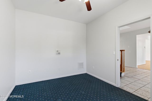 402 Twin Oaks Drive, Lakewood, NJ 08701