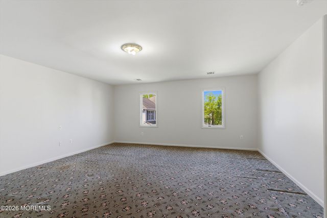 402 Twin Oaks Drive, Lakewood, NJ 08701