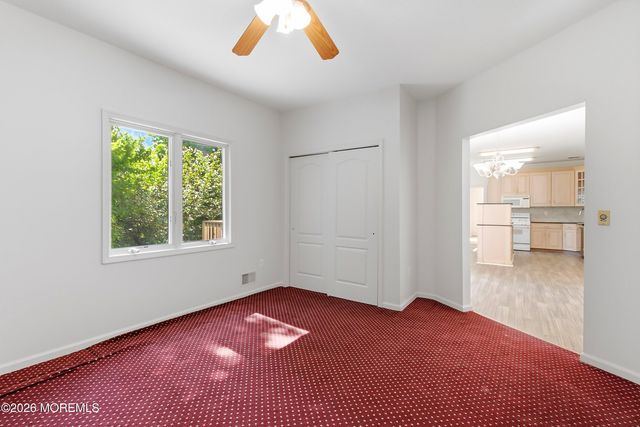 402 Twin Oaks Drive, Lakewood, NJ 08701