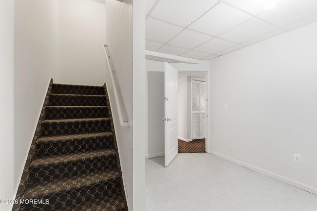 402 Twin Oaks Drive, Lakewood, NJ 08701