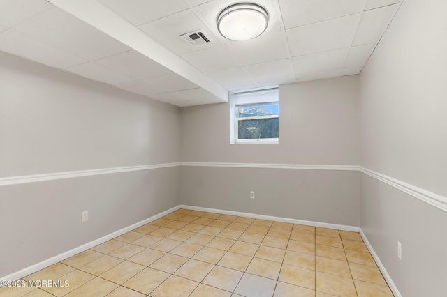 402 Twin Oaks Drive, Lakewood, NJ 08701