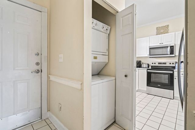 4647 Wild Iris Dr Apt 303, Myrtle Beach, SC 29577