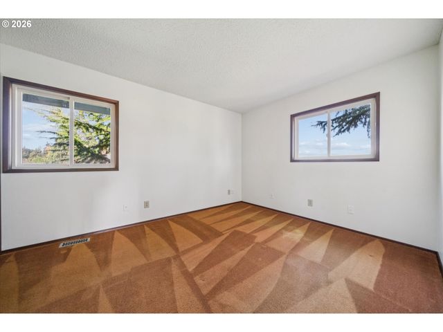 35560 Sw FOREST HILLS St, Cornelius, OR 97113