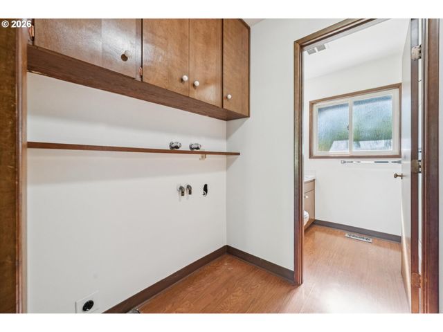 35560 Sw FOREST HILLS St, Cornelius, OR 97113