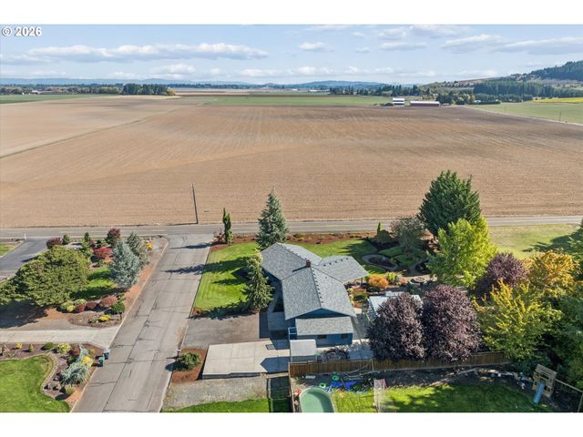 35560 Sw FOREST HILLS St, Cornelius, OR 97113