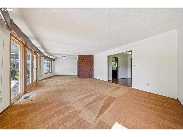 35560 Sw FOREST HILLS St, Cornelius, OR 97113