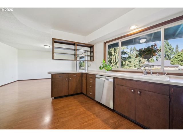 35560 Sw FOREST HILLS St, Cornelius, OR 97113