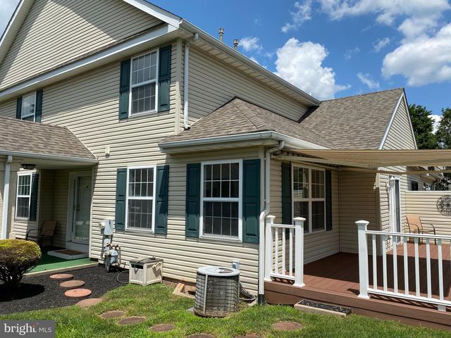 646 ELM ST, Royersford, PA 19468