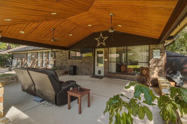 2917 Sugar Wood Drive, League City, TX 77573