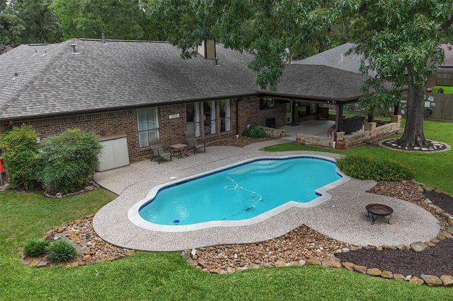 2917 Sugar Wood Drive, League City, TX 77573