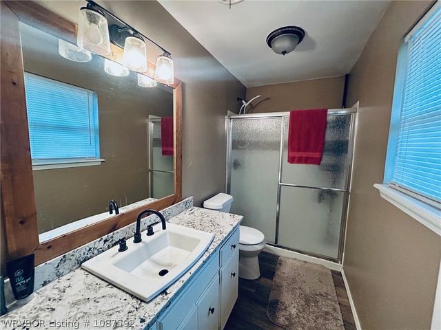 418 Mcgee Drive, Sallisaw, OK 74955