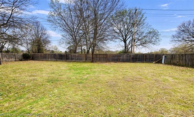 418 Mcgee Drive, Sallisaw, OK 74955