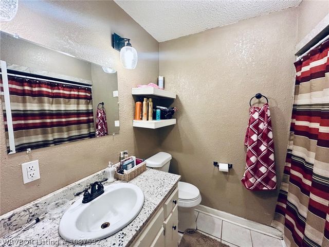 418 Mcgee Drive, Sallisaw, OK 74955