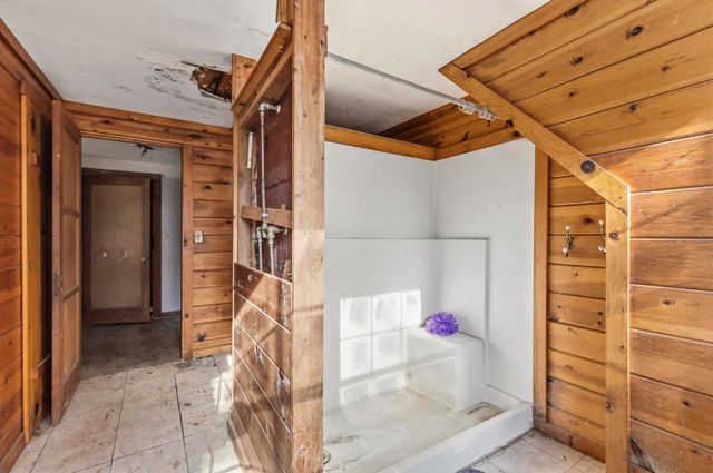 13887 La Porte Rd, Strawberry Valley, CA 95981