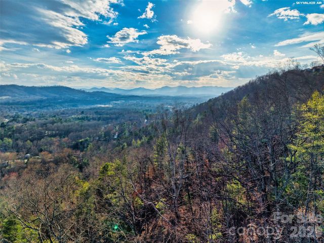 67 Longstreet Court, Weaverville, NC 28787