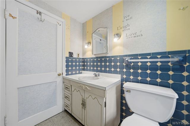 114 Westcliff Drive, West Seneca, NY 14224
