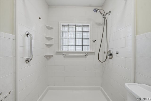 114 Westcliff Drive, West Seneca, NY 14224