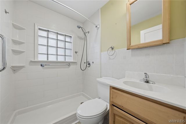 114 Westcliff Drive, West Seneca, NY 14224
